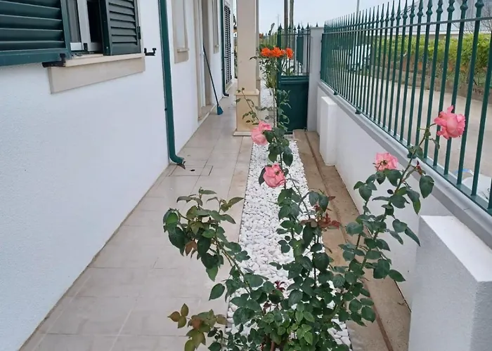 Lagoon & Country Side Nyaraló